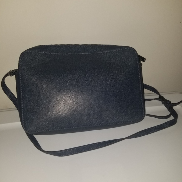 ❌ Sold ❌ Blue studded Michael Kors crossbody - Picture 5 of 7